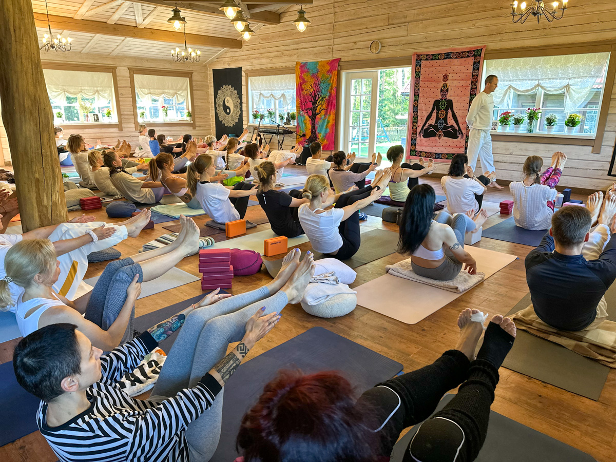 Joga Kartu – nuotrauka 1
